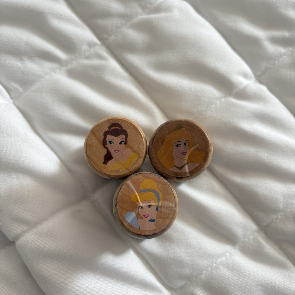 Disney Princess Rubber Stamp Wood Base Cinderella Belle Aurora Circular‎ VTG 90s